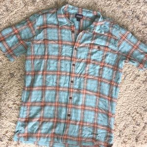 Men’s Patagonia Short Sleeve Button Down Size L